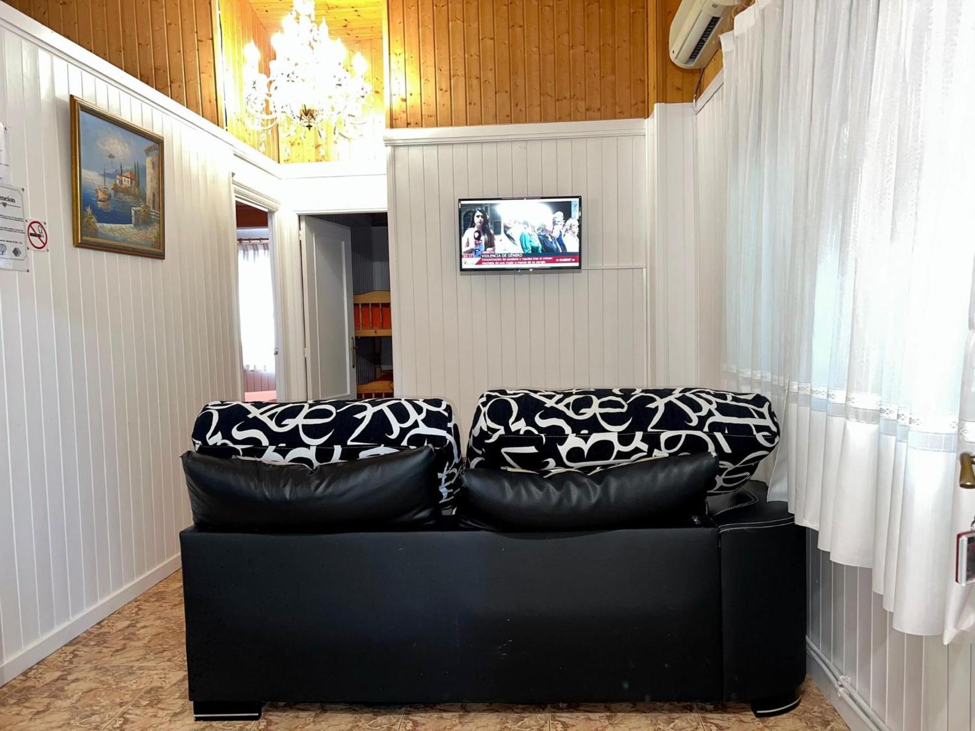 Bungalows & Albergue La Playa لوغرونيو المظهر الخارجي الصورة